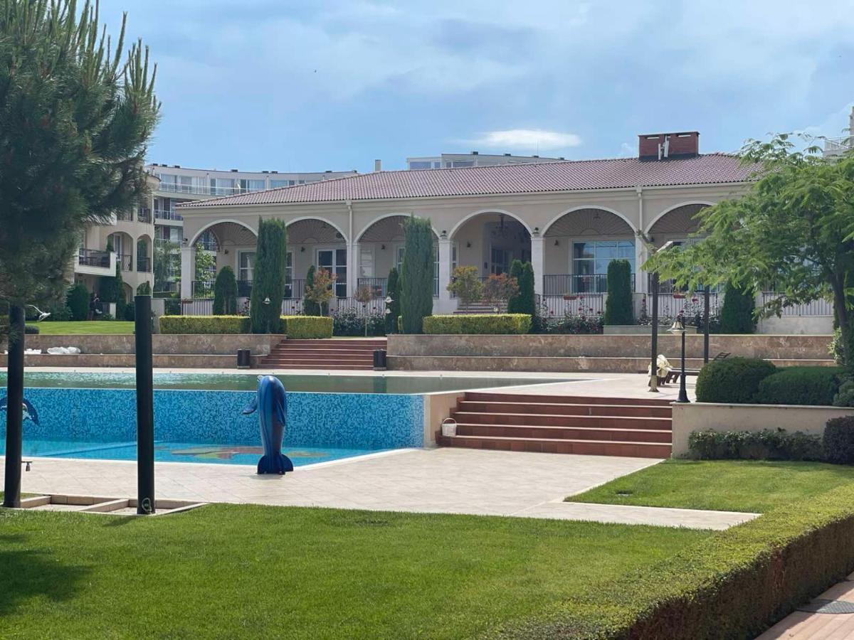 Provence Deluxe Apartment In Atia Resort Chernomorets Esterno foto