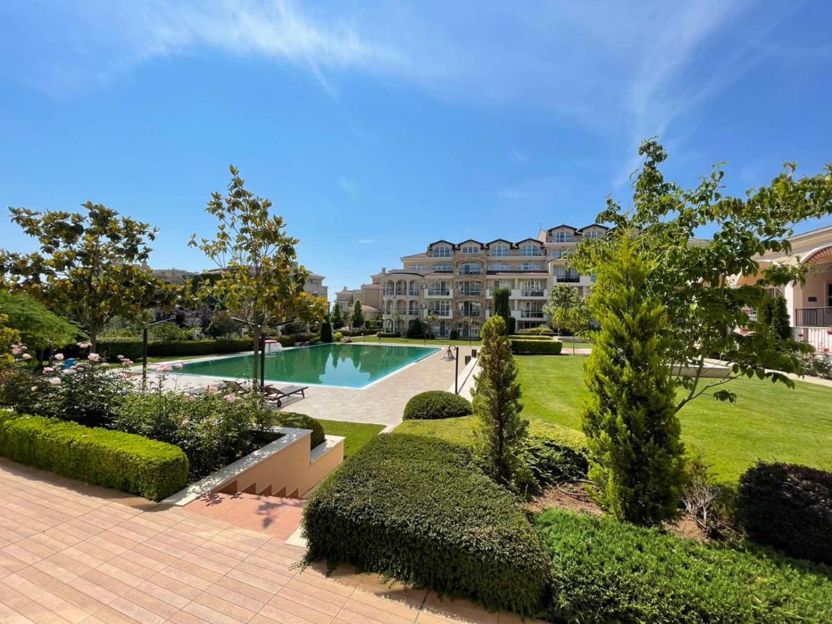 Provence Deluxe Apartment In Atia Resort Chernomorets Esterno foto